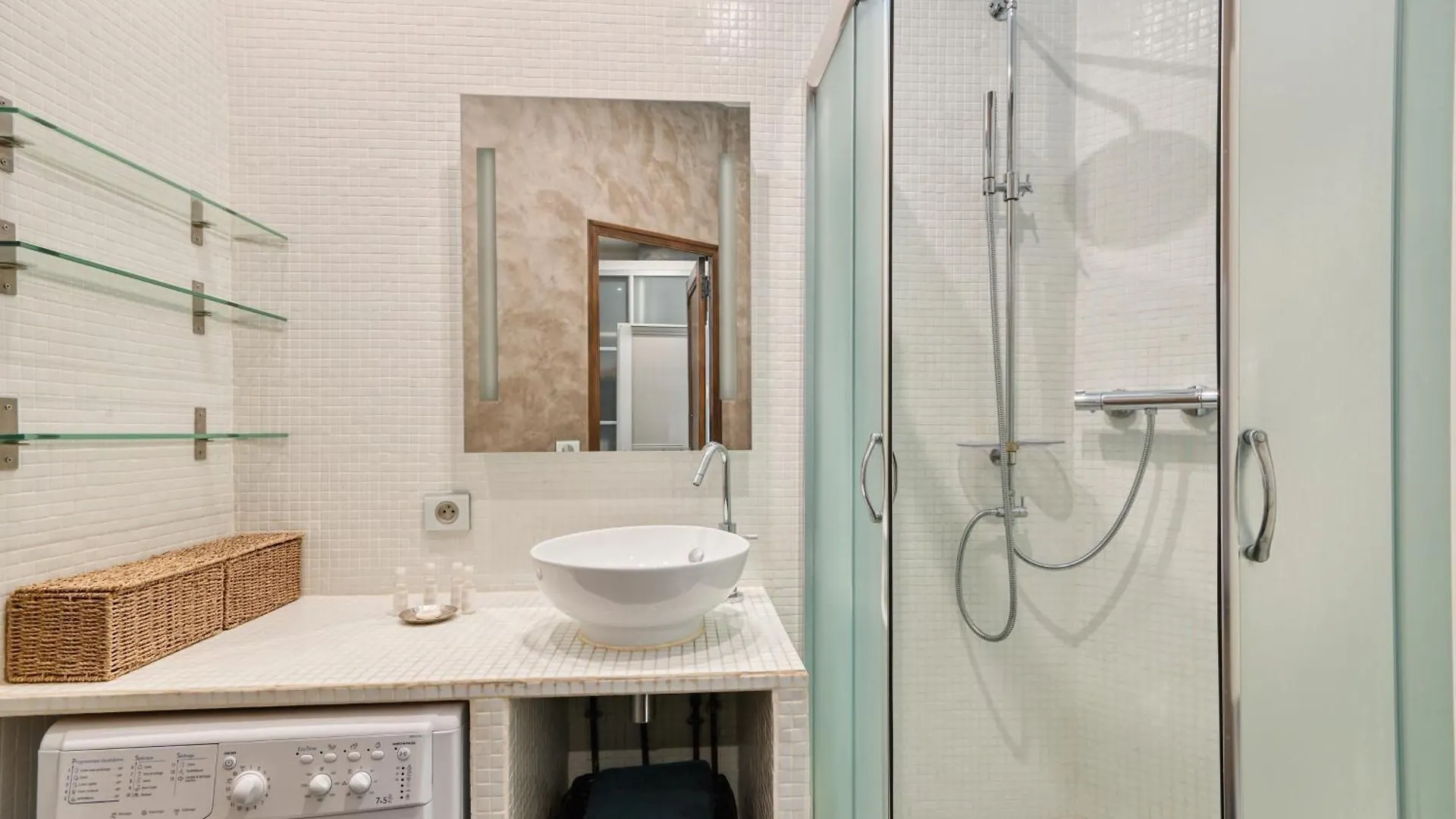 Lägenhet Appartement Au Coeur Du Vieux-Port Marseille Frankrike